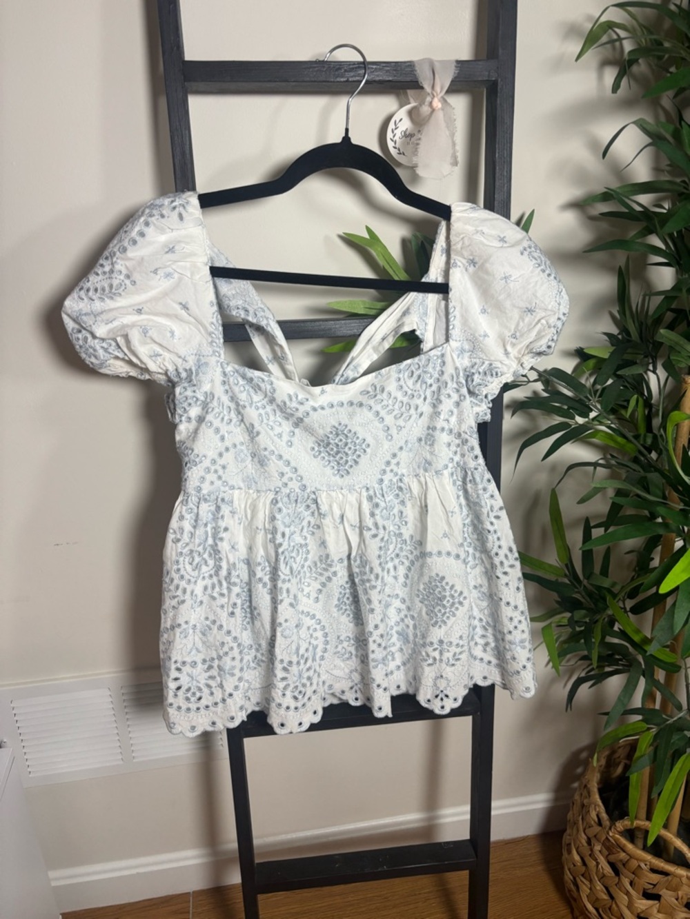 Antonio Melani  White Eyelet Puff-Sleeve Peplum Top